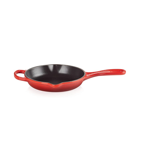 Le Creuset Signature Cerise Cast Iron 16cm Round Skillet – Queenspree