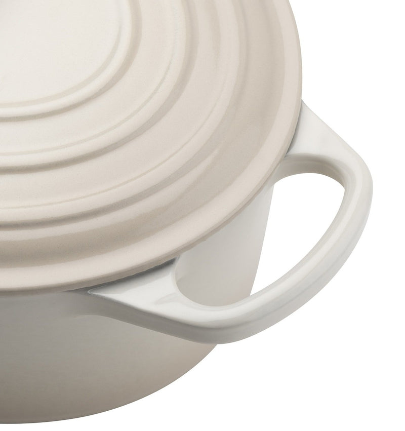 Le Creuset Signature Meringue Cast Iron 27cm Oval Casserole