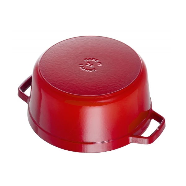 Staub Cast Iron 26cm Round Cocotte Cherry Red