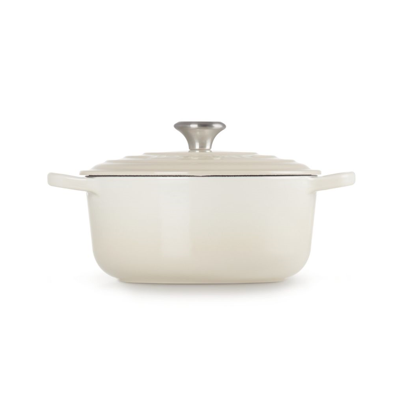 Le Creuset Signature Meringue Cast Iron 22cm Round Casserole