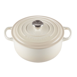 Le Creuset Signature Meringue Cast Iron 22cm Round Casserole