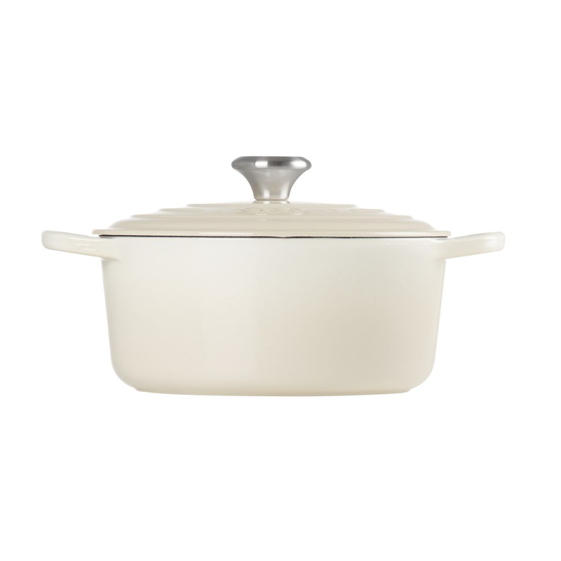 Le Creuset Signature Meringue Cast Iron 24cm Round Casserole