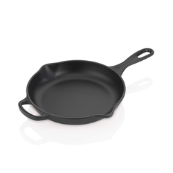 Le Creuset Signature Satin Black Cast Iron 20cm Round Skillet