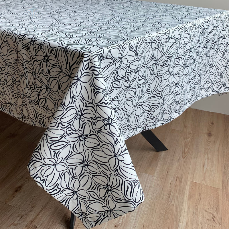 ELTISLEY Clara Fabric Tablecloth (Water Resistant)
