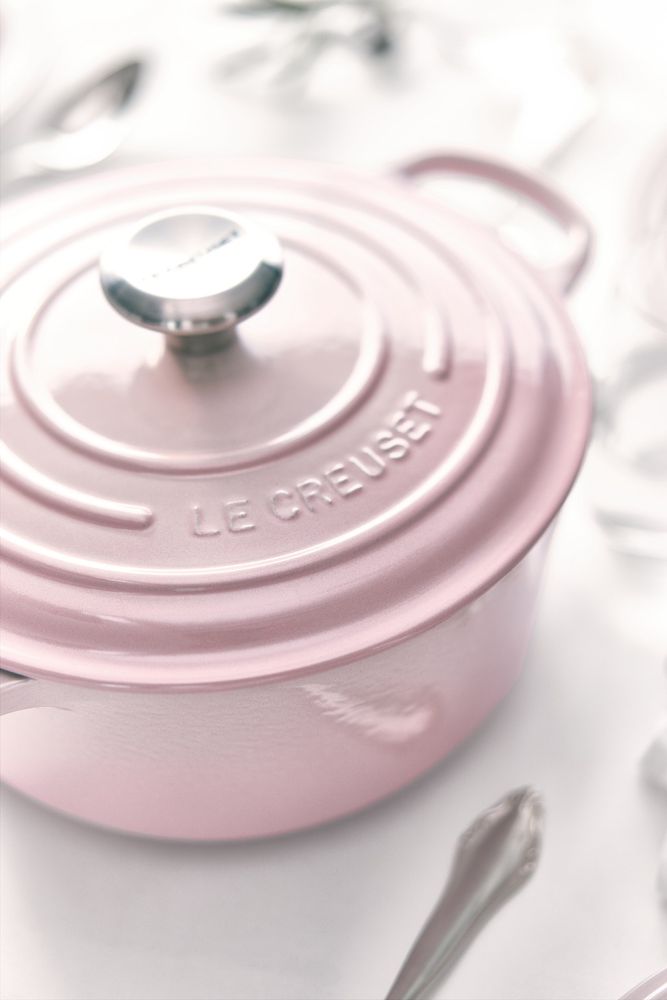 Le Creuset Signature Shell Pink Cast Iron 20cm Round Casserole