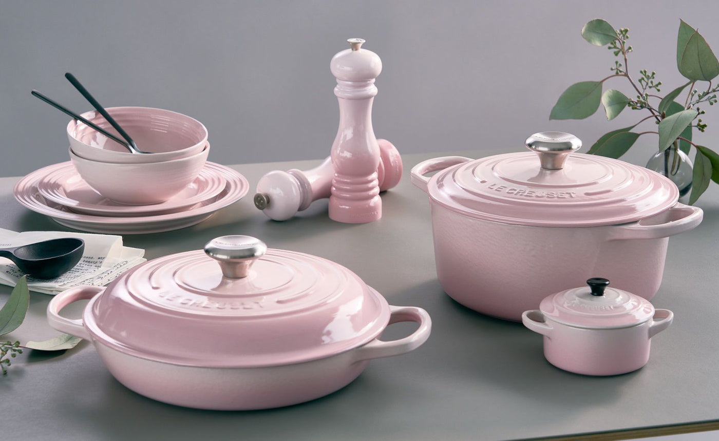 Le Creuset Signature Shell Pink Cast Iron 24cm Round Casserole 